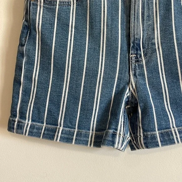 GAP Mom Jean Shorts 00 24 Blue White Striped Denim Pockets Cotton Mid 4” Inseam - Picture 4 of 14